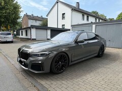 Bild des Angebotes BMW 745 745e
