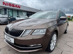 Bild des Angebotes Skoda Octavia Combi 2.0 TDI DSG Premium Edition MEMORY