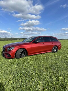 Bild des Angebotes Mercedes-Benz E 400 E 400 d 4Matic (213.223)