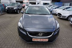 Bild des Angebotes Volvo V40 Summum    *** AUTOMATIK, VOLLAUSSTATTUNG ***