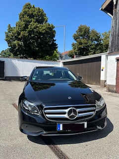 Bild des Angebotes Mercedes-Benz E 220 E 220 d 4Matic (213.205)
