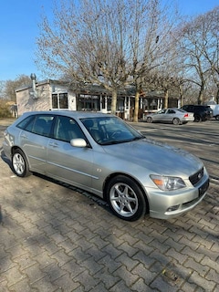 Bild des Angebotes Lexus IS 200 SportCross, Leder. 177.000km