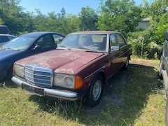 Bild des Angebotes Mercedes-Benz 240 D W123