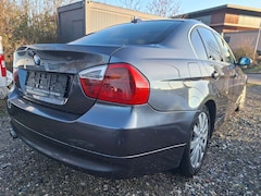 Bild des Angebotes BMW 330 330d DPF Aut.