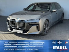 Bild des Angebotes BMW 750 e xDrive M Sport ACC.360°.B&W.SoftClose.Pano