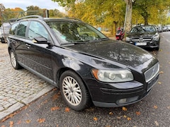 Bild des Angebotes Volvo V50 Kombi 2.4i Summum