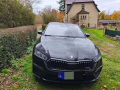 Bild des Angebotes Skoda Octavia Octavia Combi 2.0 TSI DSG RS First Edition