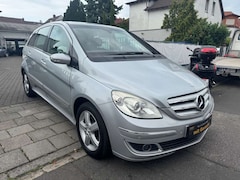 Bild des Angebotes Mercedes-Benz B 200 B -Klasse B 200*NRF*Sitzheiz.*Einparkhilfe