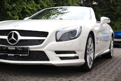 Bild des Angebotes Mercedes-Benz SL 500 V8 AMG Line /Airscarf/Ambient/ILS/Kamera