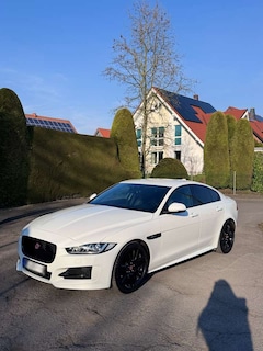 Bild des Angebotes Jaguar XE 20d 180PS R-Sport Automatik