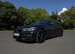 Bild des Angebotes BMW 740 TV HUD M Paket massage Lüftung Heizung Display ke