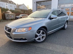 Bild des Angebotes Volvo V70 Kombi Summum AWD- LEDER+NAVI+LPG