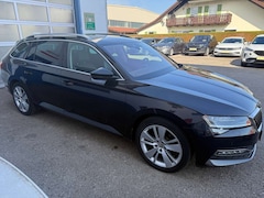 Bild des Angebotes Skoda Superb Premium Edition 4x4