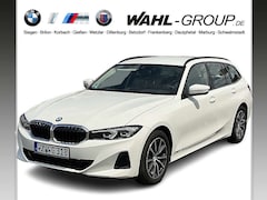 Bild des Angebotes BMW 318 d Touring AHK LED DrivingAss Sport LiveCockpit+