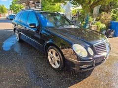Mercedes-Benz E 500 4MATIC T Columbitschwarz