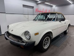 Bild des Angebotes Fiat 124 Spider 2.0 Automatik/H-Kenzeiche/Verdeck-Neu