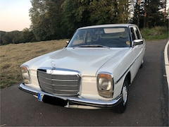 Bild des Angebotes Mercedes-Benz W 114/115 Strich-Acht Automatik, MB-TEX,SD, 230.4 / 2. Serie / /8