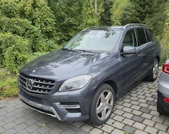 Bild des Angebotes Mercedes-Benz ML 350 BlueTEC 4MATIC 7G-TRONIC