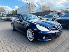 Bild des Angebotes Mercedes-Benz SLK 350 Roadster*AMG*BI-XENON*DESIGNO*TEMPOMAT*