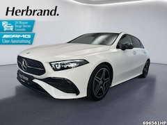 Bild des Angebotes Mercedes-Benz A 200 AMG  MULTBEAM DISTRONIC Night-Paket Rückf.