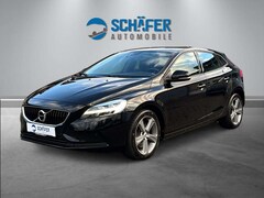 Bild des Angebotes Volvo V40 D3 2.0 Momentum #LED #NAV #KAM #SHZ #AHK