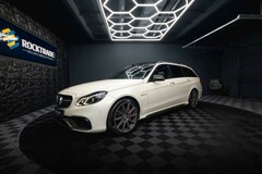 Bild des Angebotes Mercedes-Benz E 63 AMG E 63 S AMG 4Matic Carbon Drivers Package *Pano*