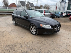 Bild des Angebotes Volvo V70 Kombi Momentum