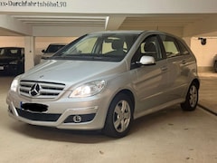 Bild des Angebotes Mercedes-Benz B 170 BlueEFFICIENCY | SEHR GEPFLEGT | GARAGENFAHRZEUG |
