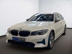 Bild des Angebotes BMW 318 318i Touring Aut. Sport Line