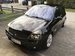 Bild des Angebotes Renault Clio Renault CLIO Sport 2.0 16V