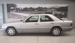 Bild des Angebotes Mercedes-Benz E 420 E-Klasse - Schiebedach, Klimaanlage, 2 Vorbes.