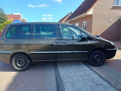 Bild des Angebotes Citroen C8 HDi 135 Selection