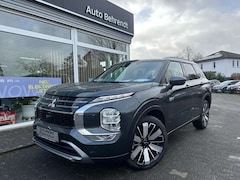 Bild des Angebotes Mitsubishi Outlander 2.4L PHEV TOP Luxury-Paket 2-Farb*4WD*