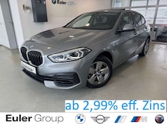 Bild des Angebotes BMW 116 iA Adv. Panorama HUD elSitze adLED ParkAss Comf.+T