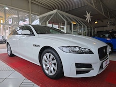 Bild des Angebotes Jaguar XF Sportbrake R-Sport AWD+MERIDIAN+NAVI+KAMERA+