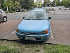 Toyota Starlet Starlet Carat mit Klimaanlage