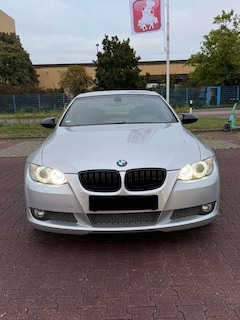 Bild des Angebotes BMW 335 335i