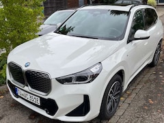 Bild des Angebotes BMW iX1 iX1 xDrive30 M Sportpaket