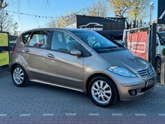 Bild des Angebotes Mercedes-Benz A 200 A200*Automatik*Sitzheizung*Klima*Allwetter*AHK