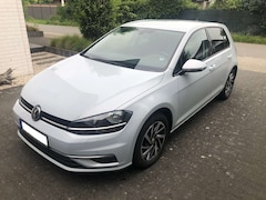 Bild des Angebotes VW Golf Golf 1.6 TDI Sound