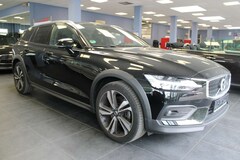 Bild des Angebotes Volvo V60 Cross Country D4 AWD Geartronic Pro