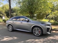 Bild des Angebotes BMW iX2 30 xDrive M Sport