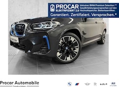 Bild des Angebotes BMW iX3 M Sport ADAP.FAHRW.+KFZ+AKUSTIK.VERG.+SZH+ADAP.LED