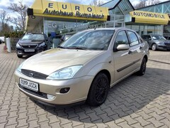 Bild des Angebotes Ford Focus 1,6 16 V Ghia Klima Servo ABS Nebel