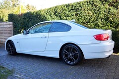 Bild des Angebotes BMW 318 318i Coupe