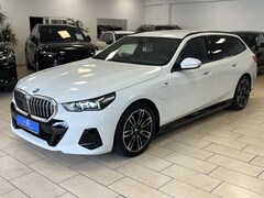 Bild des Angebotes BMW 530 e M Sport*AHK*Leder*R-Cam*Harman-Kardon*ACC*