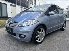 Bild des Angebotes Mercedes-Benz A 170 A 170 Avantgarde Bi-Xenon Leder Panaroma Comand