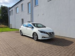 Bild des Angebotes Nissan Leaf 40kWh Acenta*Navi*RFK*PDC*