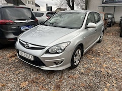Bild des Angebotes Hyundai i30 i30 1.4 Classic * Klima * 2. Besitz. * TüV neu