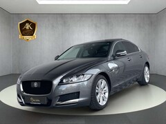 Bild des Angebotes Jaguar XF PORTFOLIO*LEDER*PANO*ACC*LED*4 x SHZ*MERIDIAN
